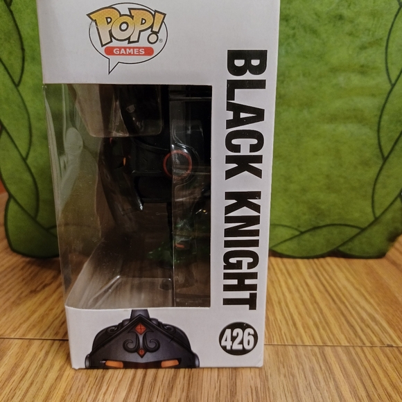 Funko Pop! Games Fortnite 426 Black Knight - Picture 2 of 8